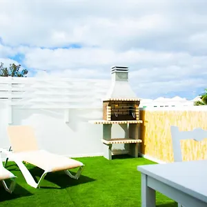 Vibesol Rooftop Playa Honda (Lanzarote)
